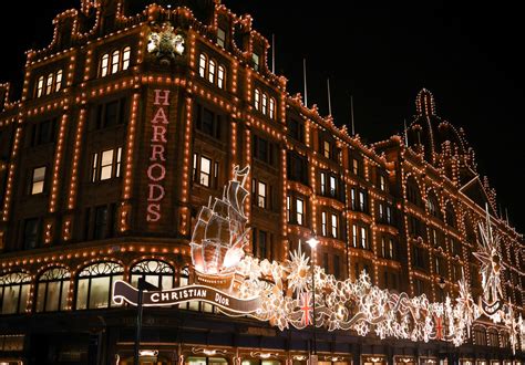 dior harrods lights